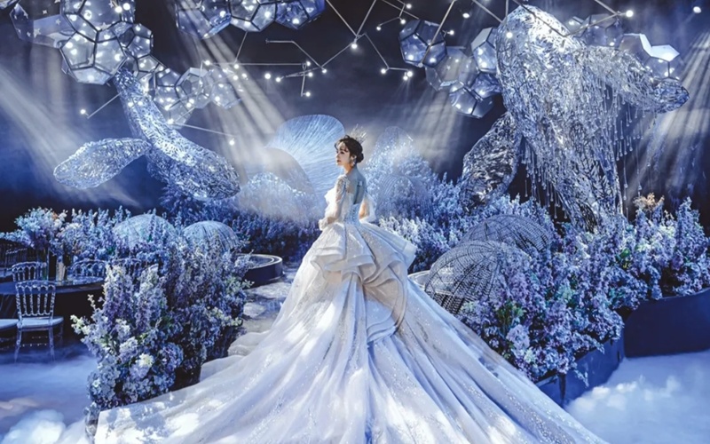 海洋之谜 [ 最大52桌 · 高11.0m · 无柱 ·  ]